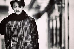 俞彬的资料,科技创业领军人物，引领创新浪潮的先锋